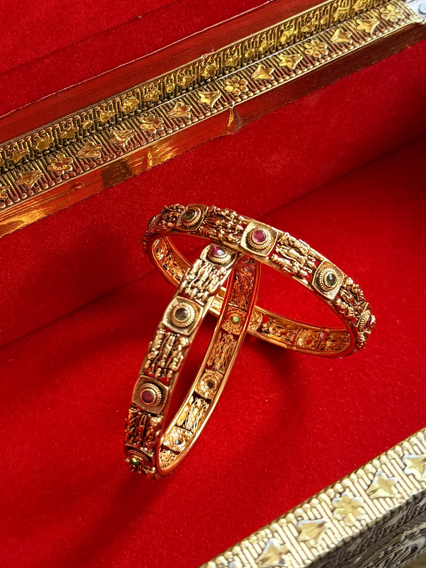Ram Parivaru Bangle