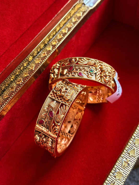 Nemili Puvvu Bangle